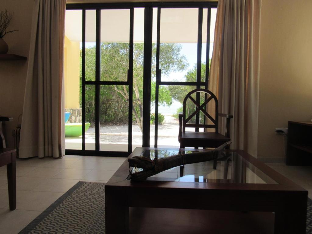 Two Bedroom Beachfront Villa Celestun Exterior foto